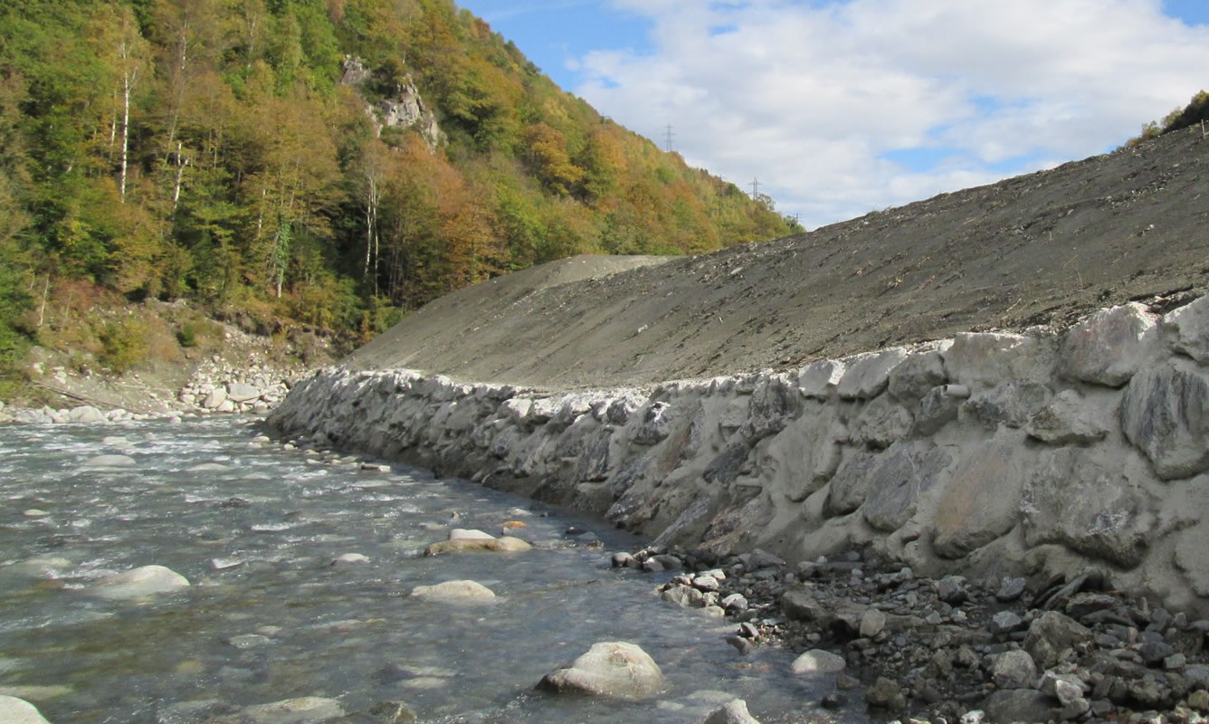 Travaux réalisés par la société LTP en milieu hydraulique