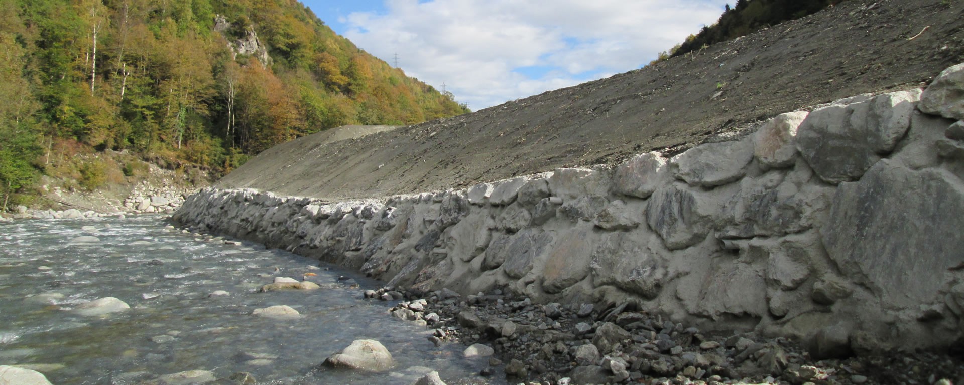 Travaux réalisés par la société LTP en milieu hydraulique