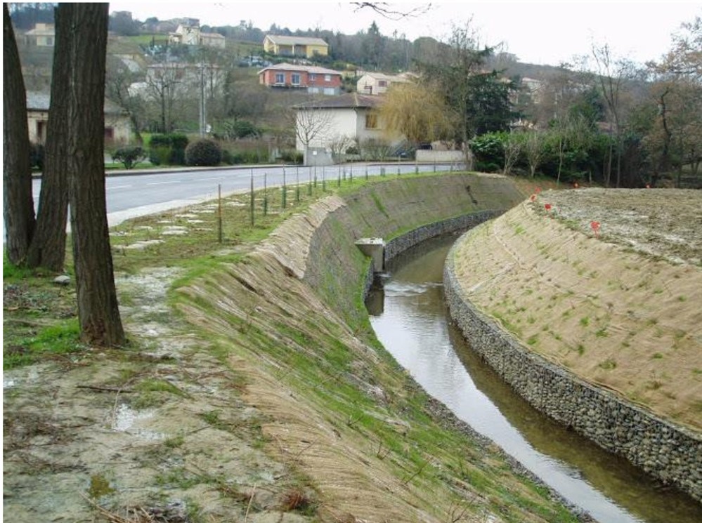 Confortement de berge 