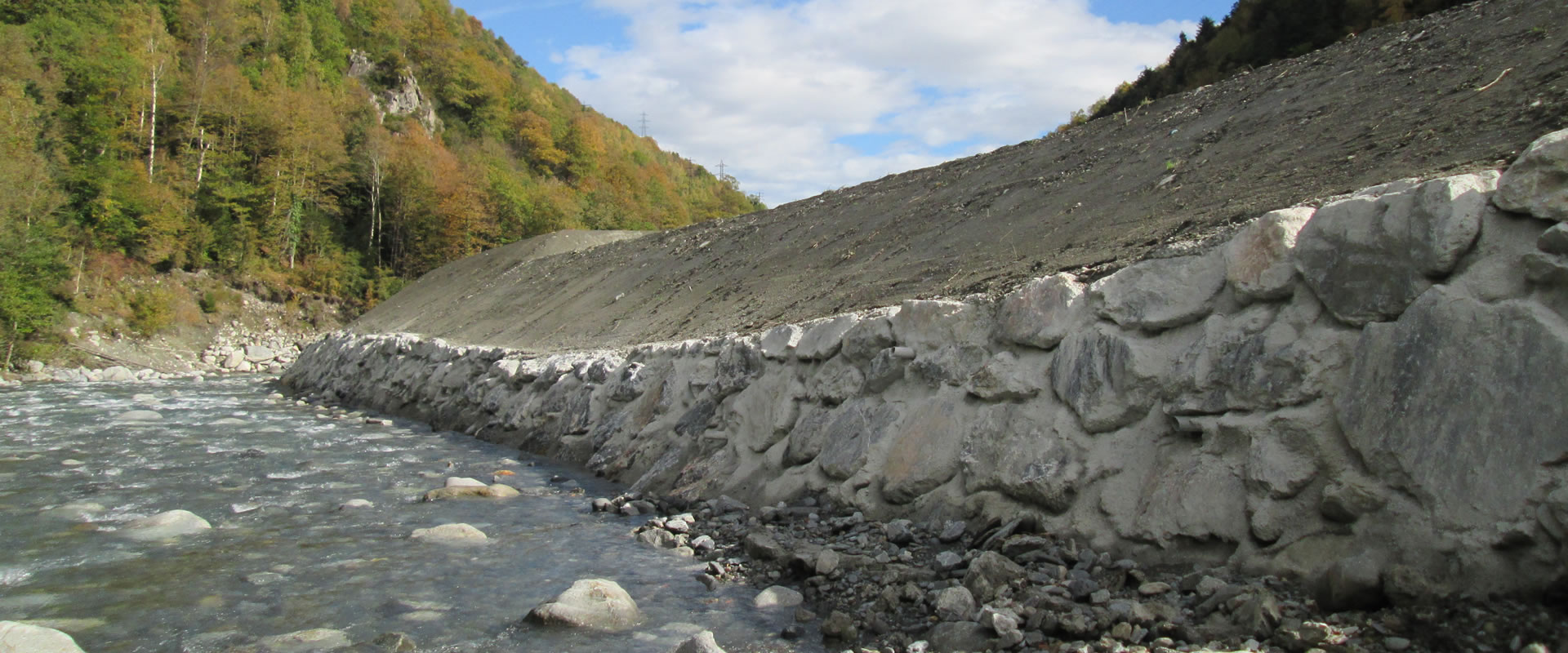 Travaux réalisés par la société LTP en milieu hydraulique